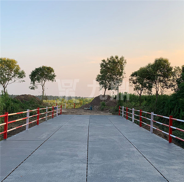 桃色视频网站通过螺栓连接比较方便